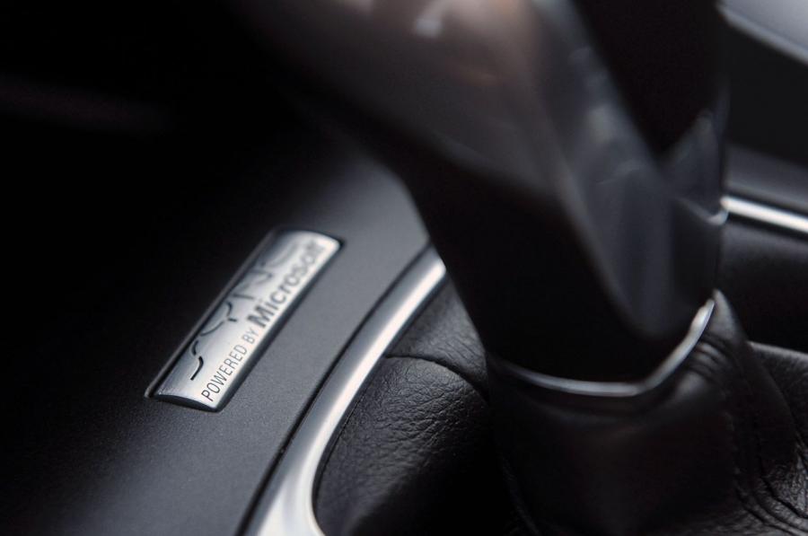  Ford Fusion 2013 года  (US) (фото 153 из 202)